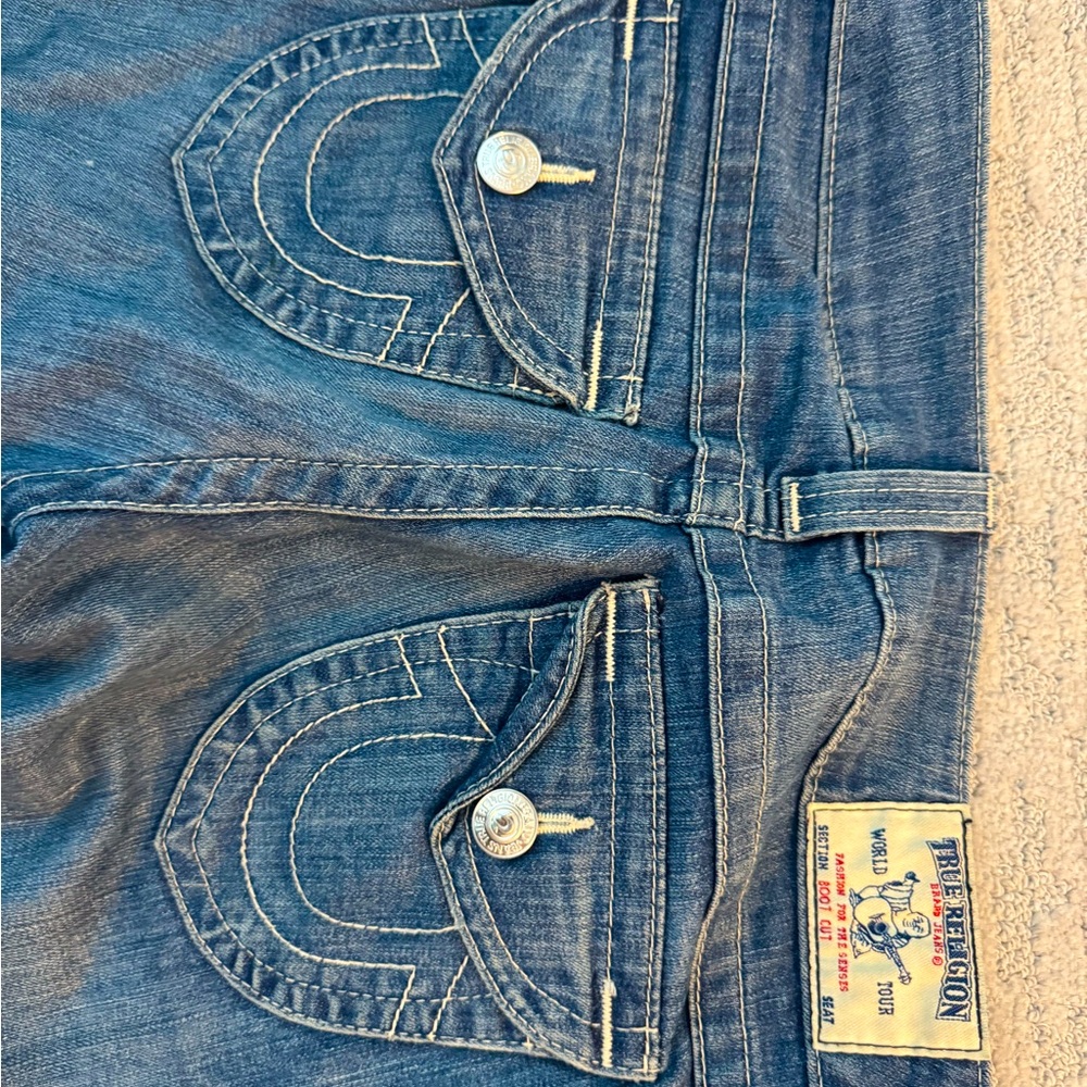 True Religion boot cut jeans. Size 27